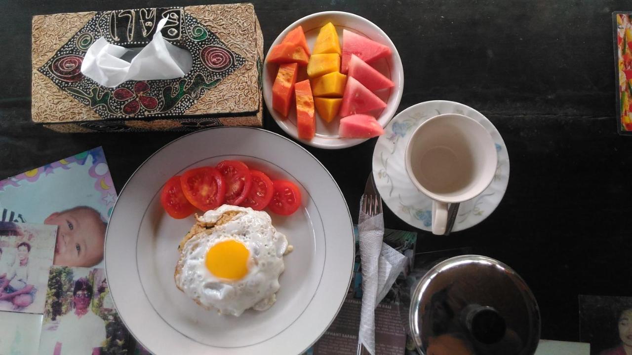 G Saskara Homestay Sanur Buitenkant foto